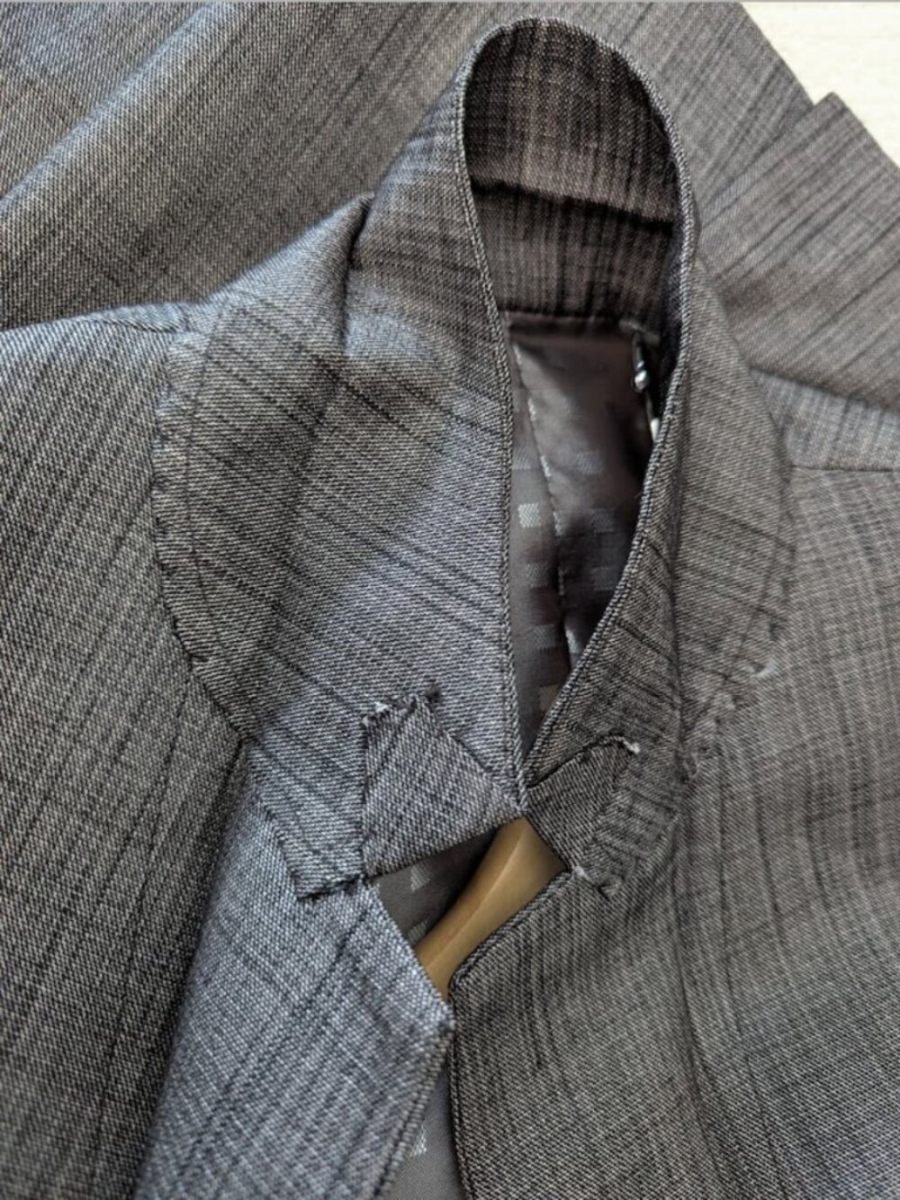 Tailored Men’s Brown Gray Blazer Smooth Suiting Fabric Double Vent - Picture 15 of 16